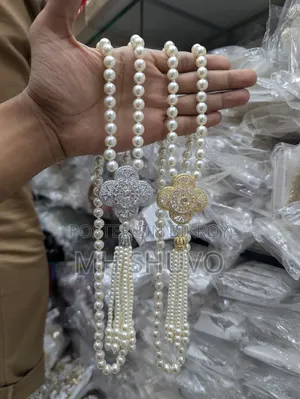 কুন্দনের ডায়মন্ড কাট মালা সেট