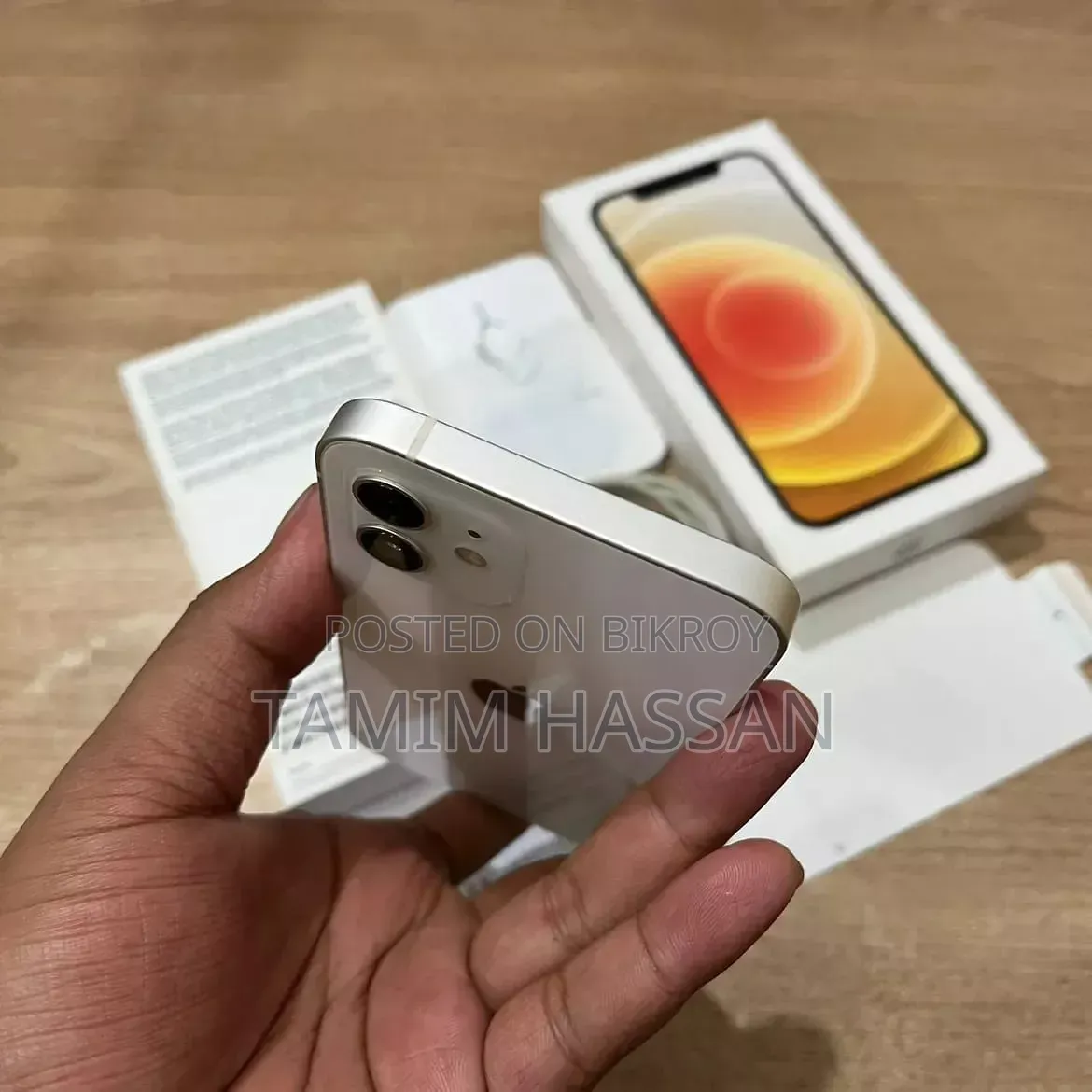 অ্যাপল আইফোন ১২ ২৫৬ জিবি হোয়াইট