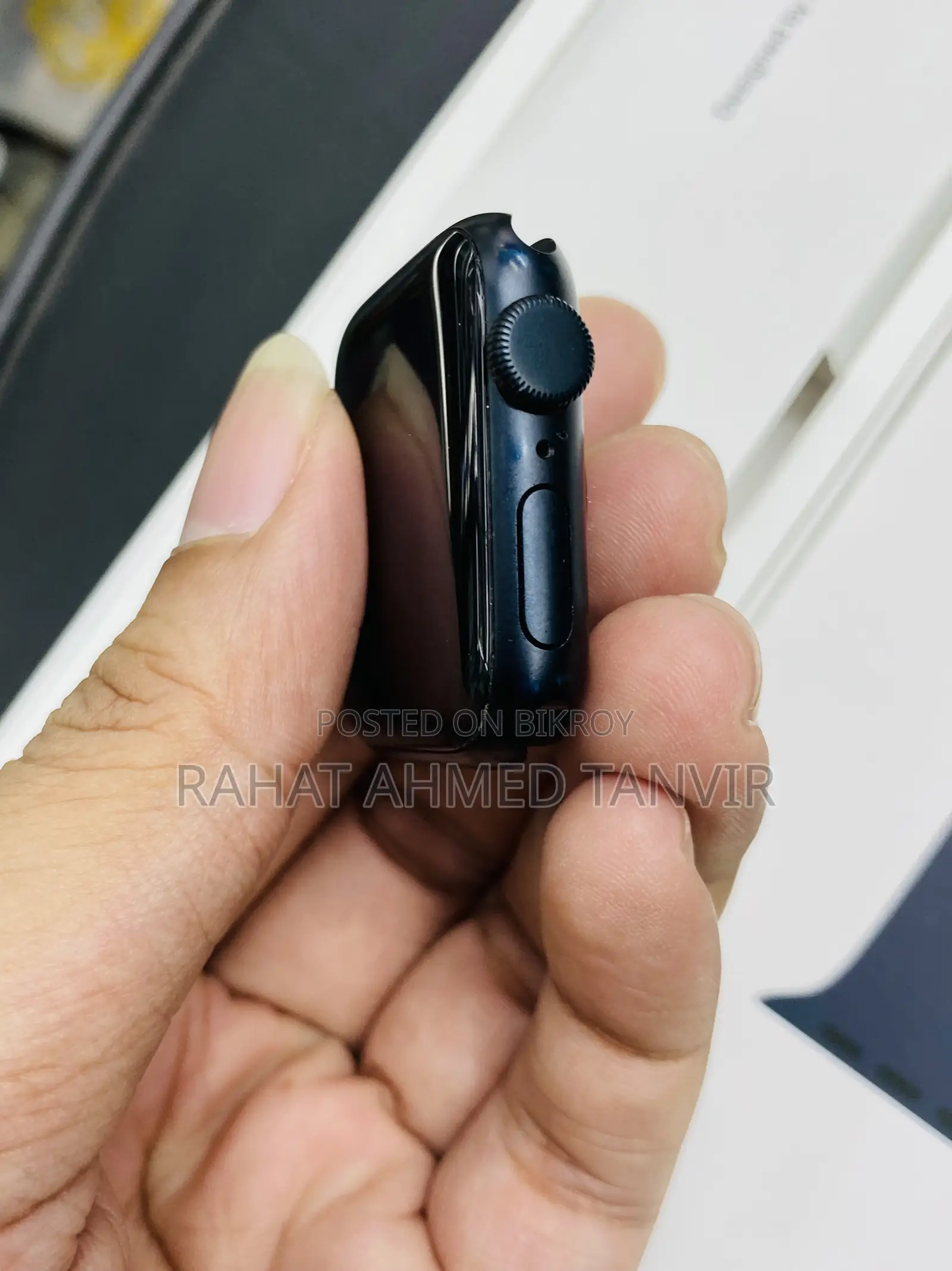 Apple Watch SE 2024