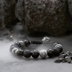 Black & White Stone Beaded Bracelet