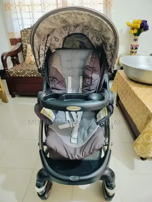 বেবি স্ট্রলার
