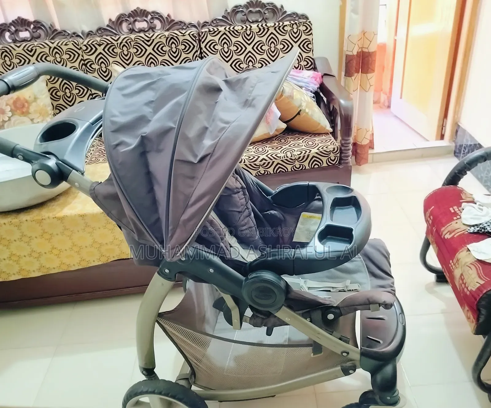 বেবি স্ট্রলার