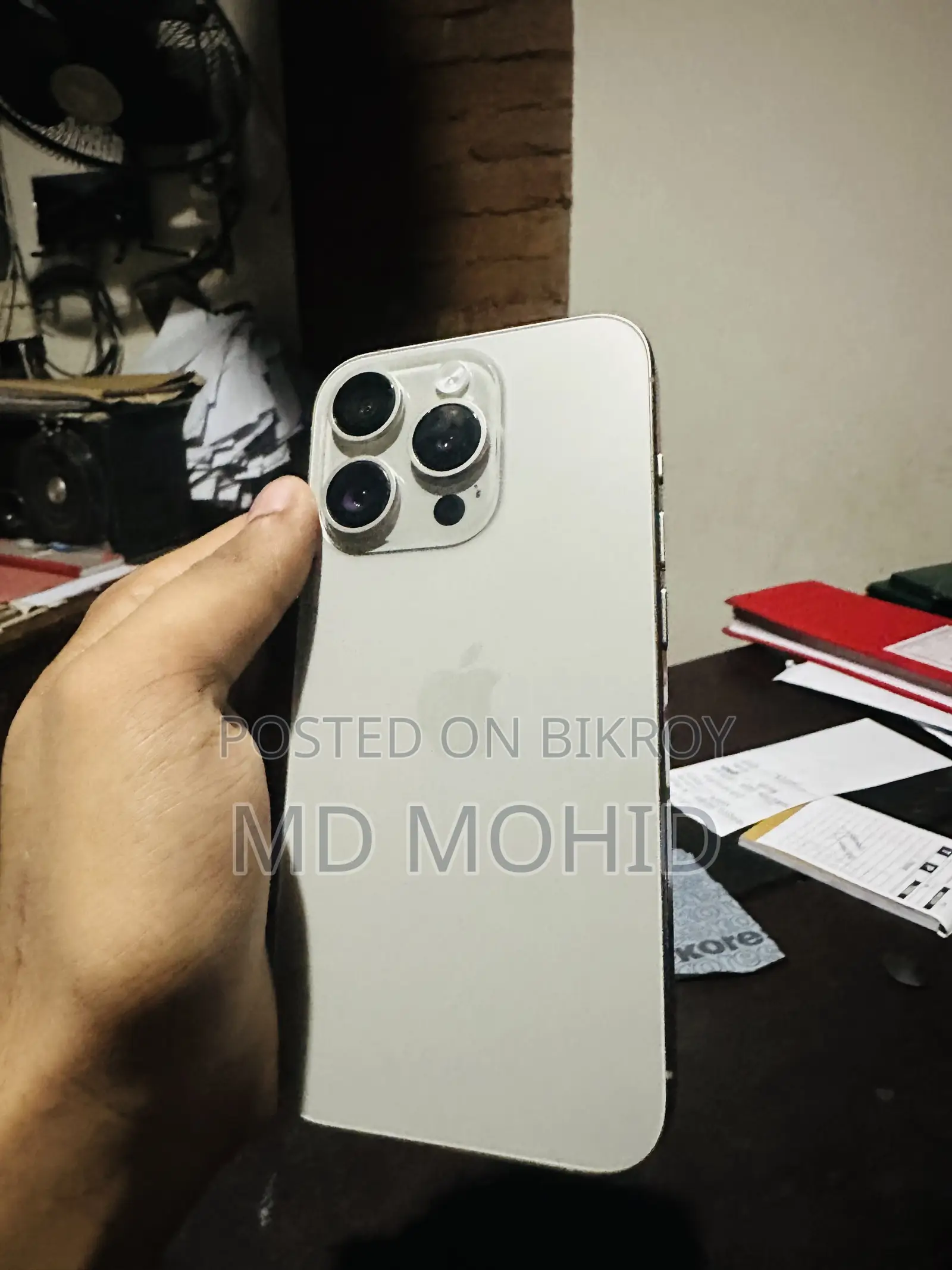 New Apple iPhone 15 Pro 256 GB White