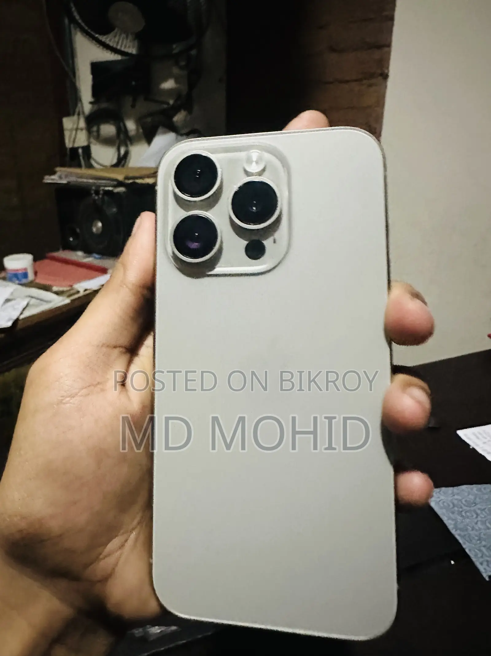 New Apple iPhone 15 Pro 256 GB White