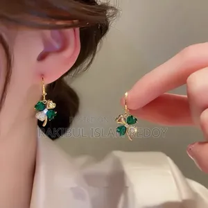 Green Clover Earrings
