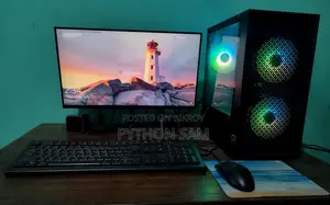Desktop Computer 8GB AMD Ryzen 5 SSD 256GB