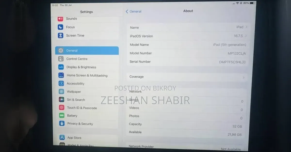 Apple iPad Wi-Fi 128 GB Gray