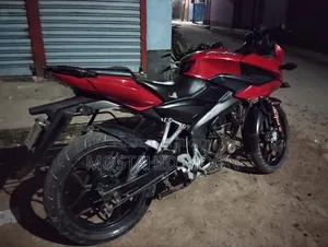 Bajaj Pulsar N150 2018 Red