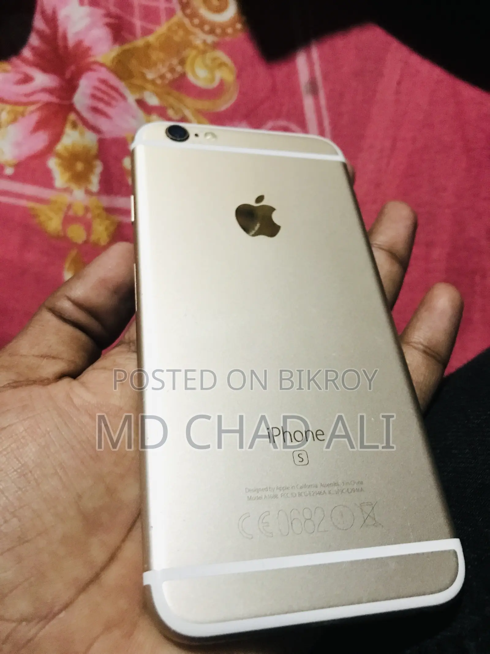 Apple iPhone 6s 64 GB Gold