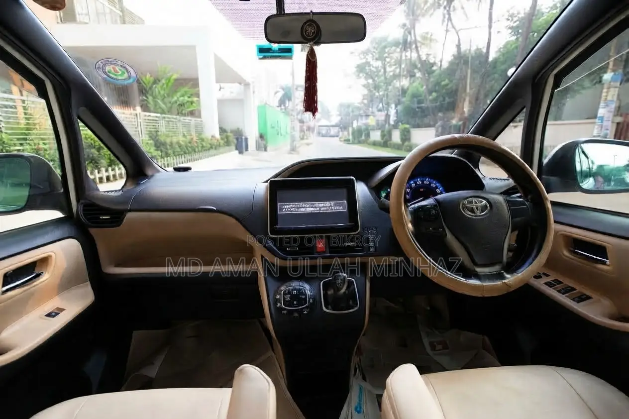 Toyota TownAce 2014 White