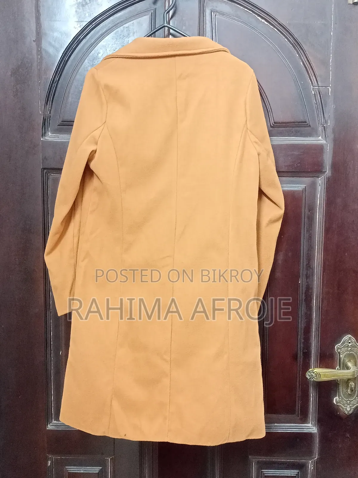 Premium Blended Wool Overcoat / Suitable for Winter