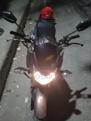 হোন্ডা লিভো ২০২২ কালো