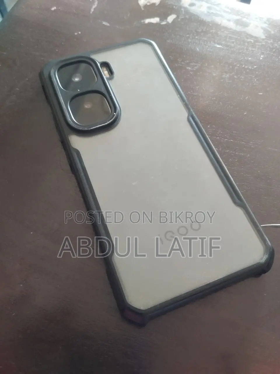 আইকিউওও ২৫৬ জিবি কালো
