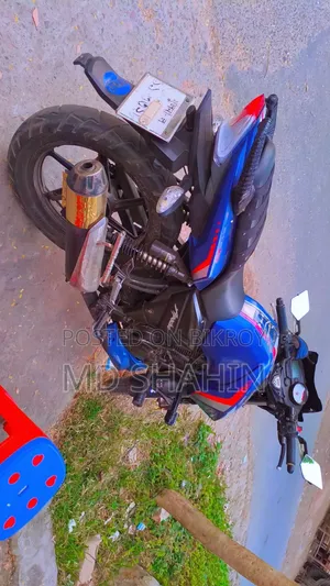 টিভিএস আপাচে আরটিআর ১৬০ ২ভি রিফ্রেশ এক্স-কানেক্ট ২০১৭ নীল