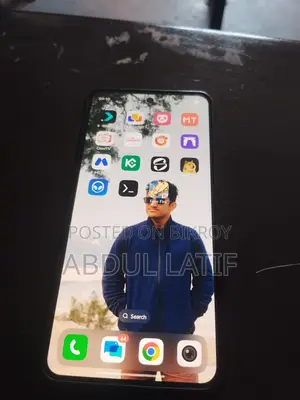 আইকিউওও ২৫৬ জিবি কালো