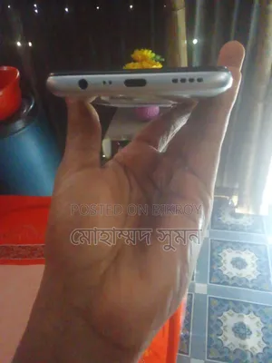 রিয়েলমি ৬ ৬৪ জিবি সাদা