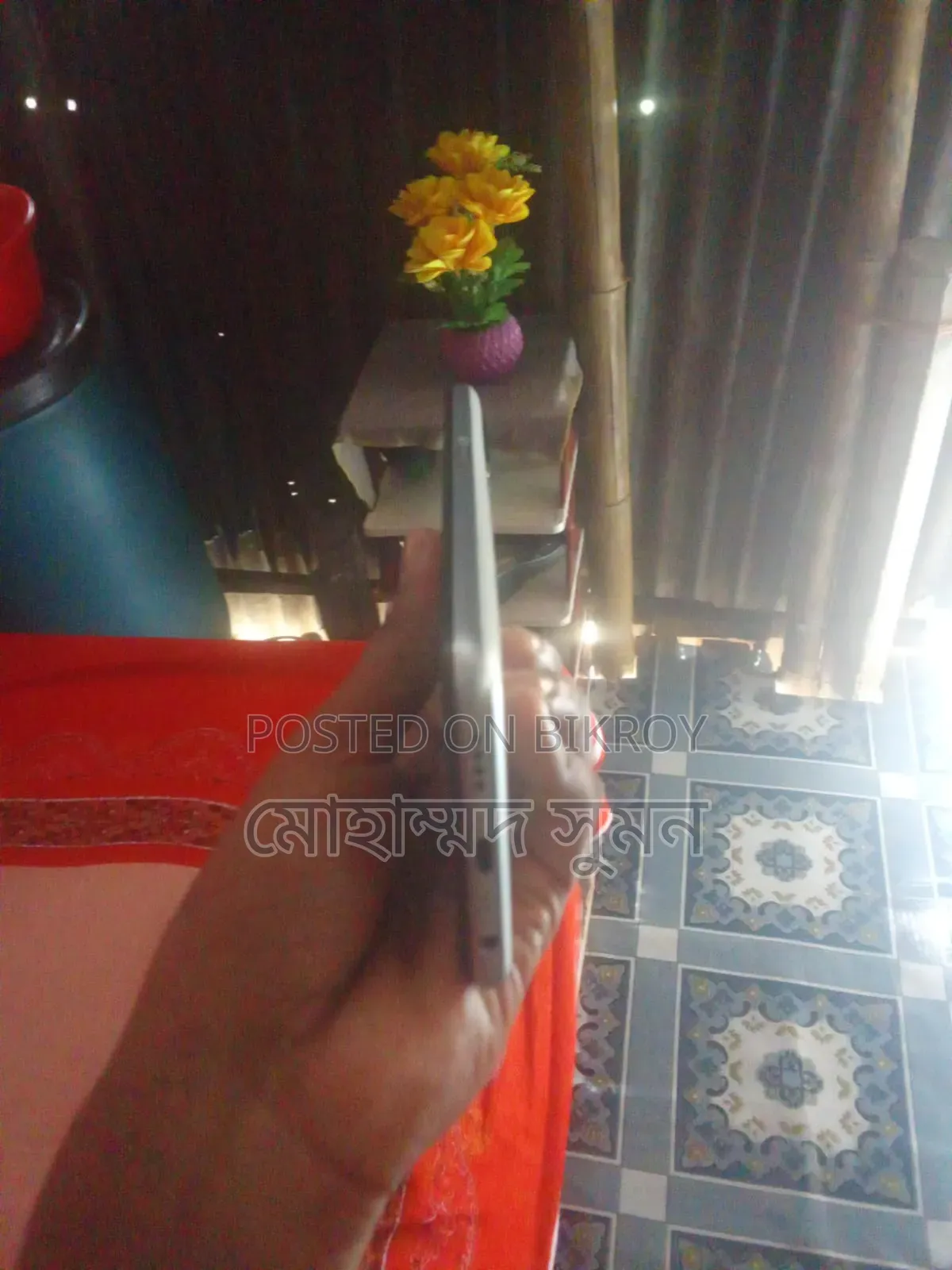 রিয়েলমি ৬ ৬৪ জিবি সাদা
