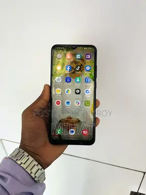 স্যামসাং গ্যালাক্সি এ০৩ ৩২ জিবি ব্ল্যাক