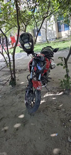 Hero Thriller 160R 2021 Red