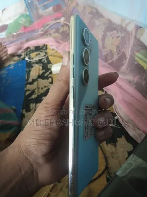 টেকনো ক্যামন ৪০ ২৫৬ জিবি সাদা