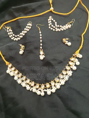 ✨ Elegant Pearl Necklace Set ✨
🤍
