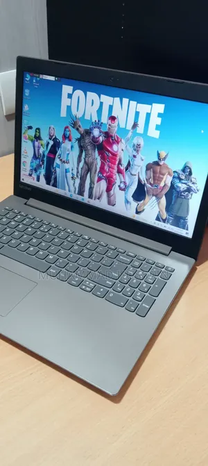 Laptop Lenovo IdeaPad 330 4GB AMD SSD 256GB