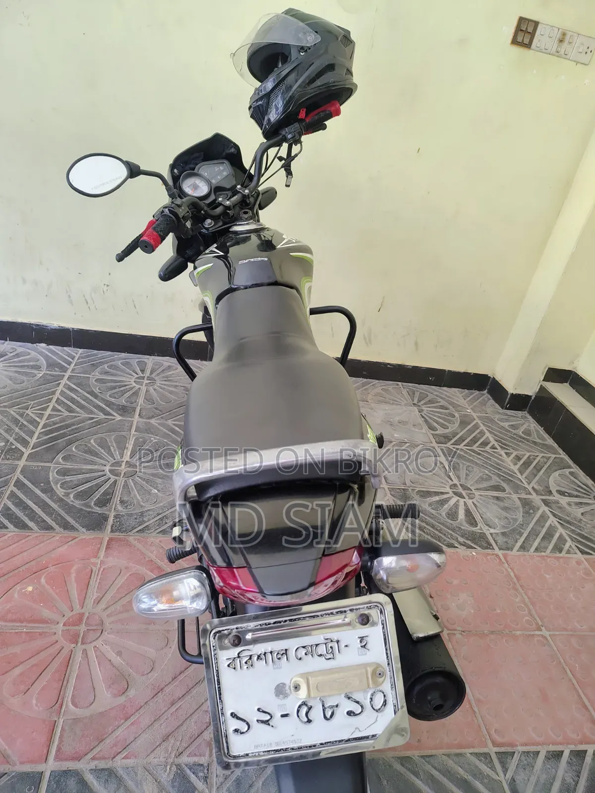 TVS Metro 2018 Black