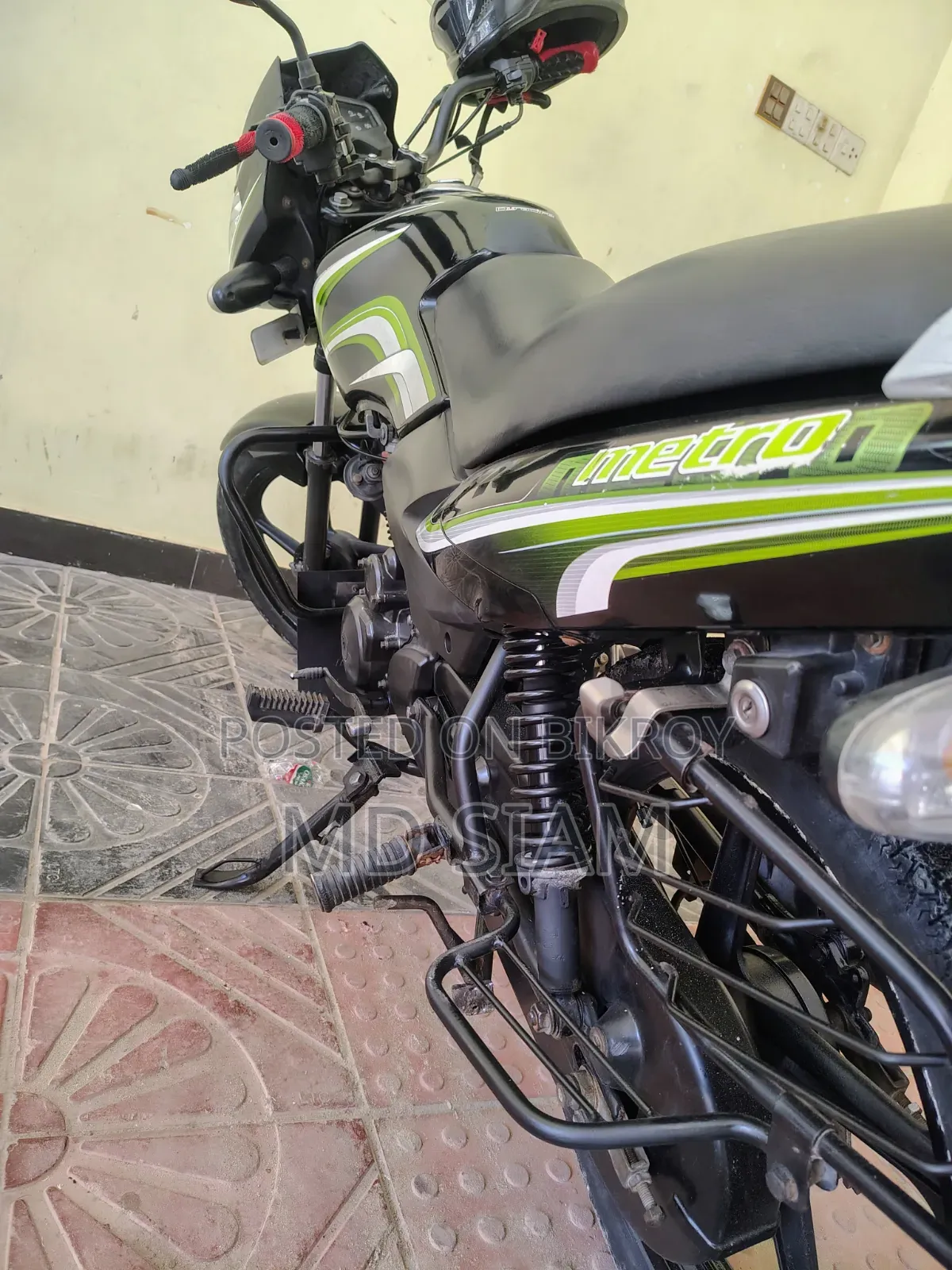 TVS Metro 2018 Black