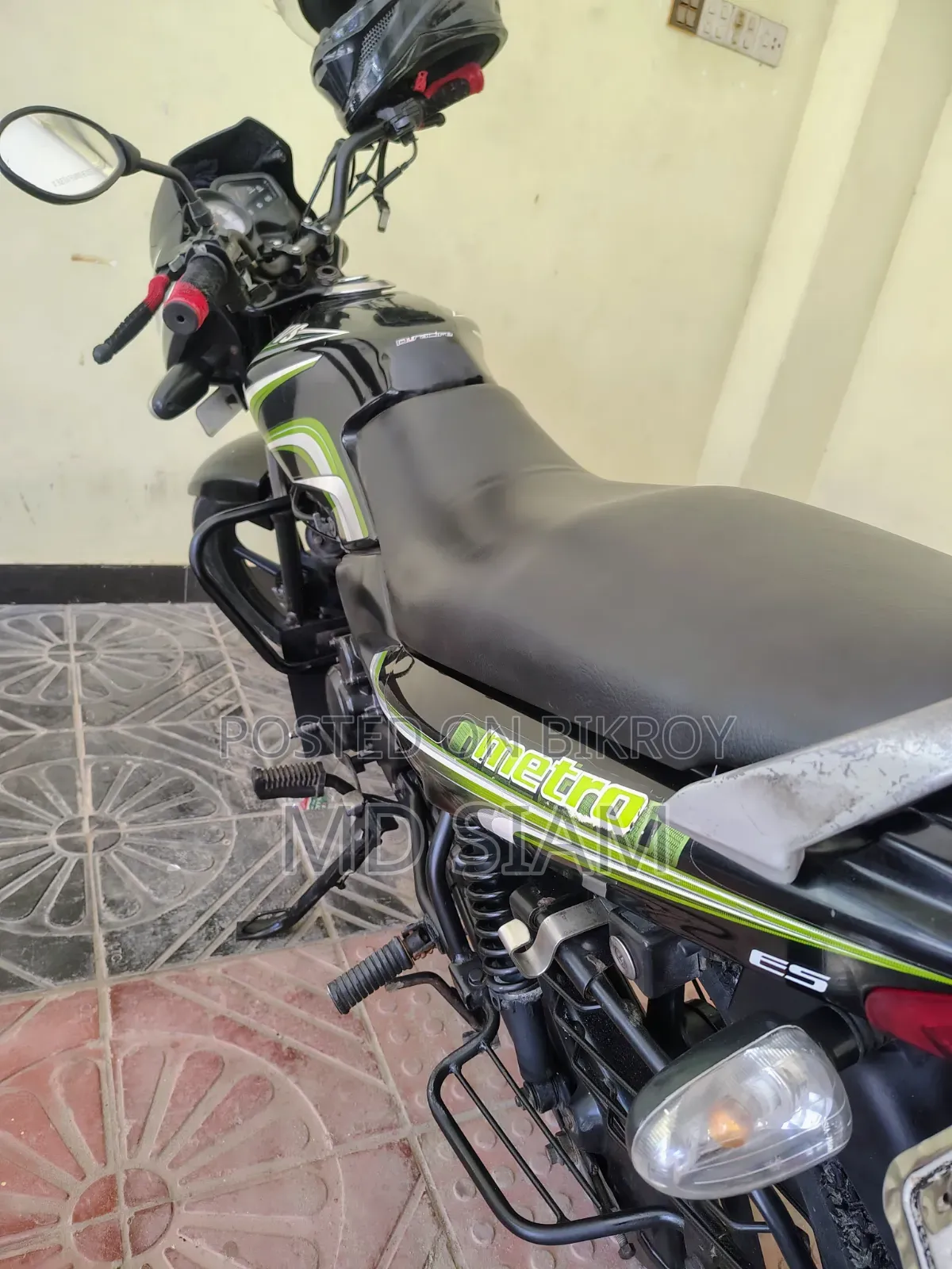TVS Metro 2018 Black