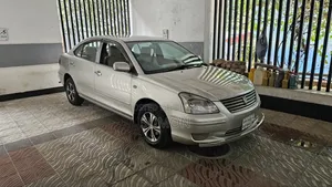 টয়োটা প্রিমিও ২০০৩ সিলভার