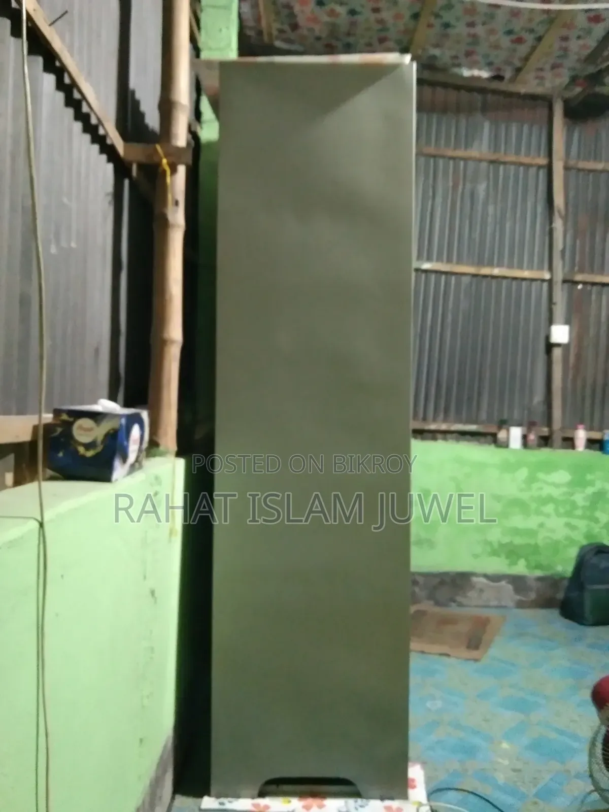 স্টিল আলমারি দুই পাল্লা
