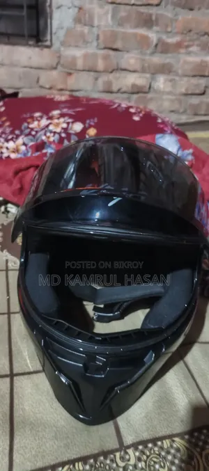 Vega Helmet Like New