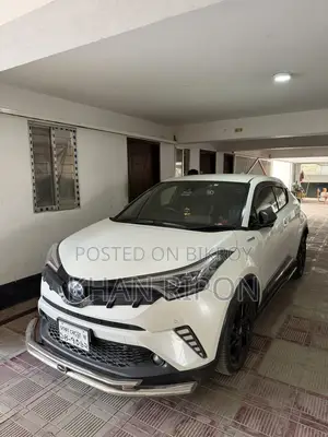 Toyota C-HR 2019 Pearl