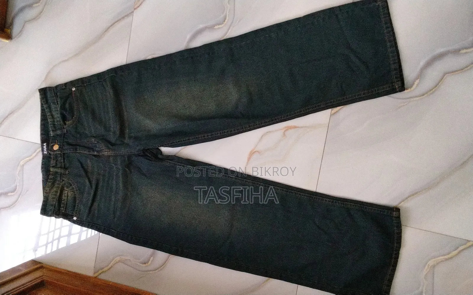 জারা ডার্টি ওয়াশ জিন্স