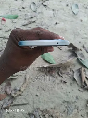 Vivo V27 128 GB Blue