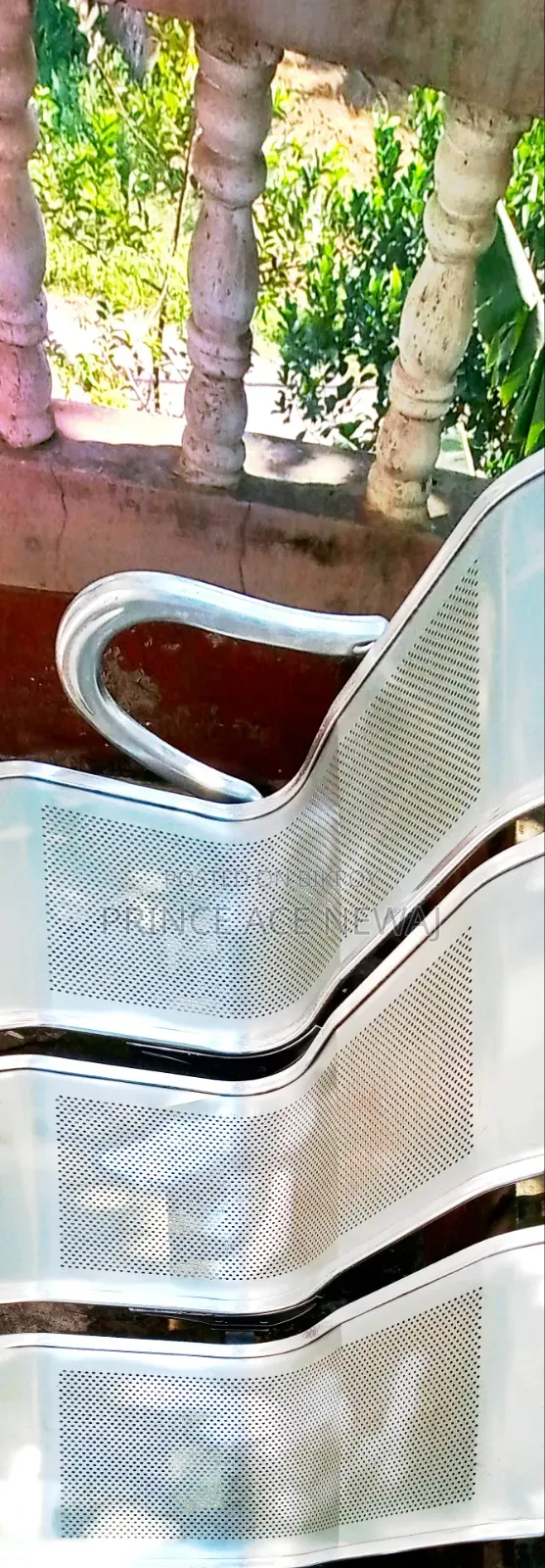 ৩ জনের ওয়েটিং চেয়ার