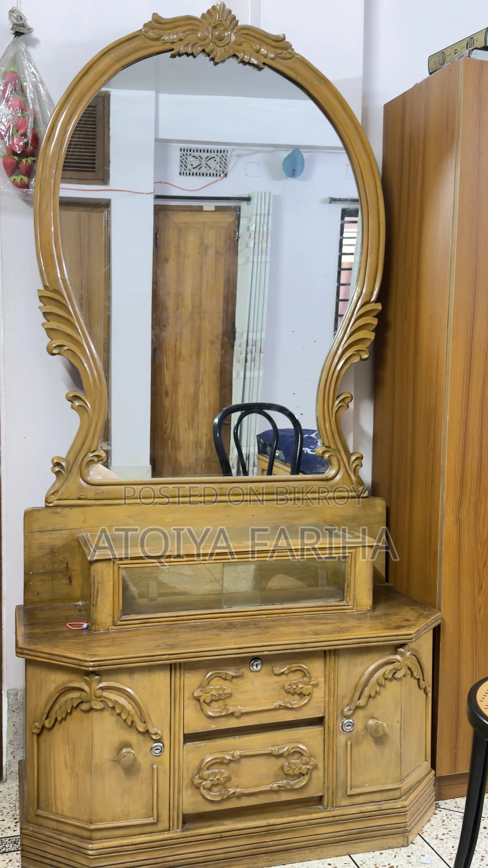 Dressing Table