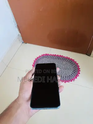 Vivo Y21 64 GB