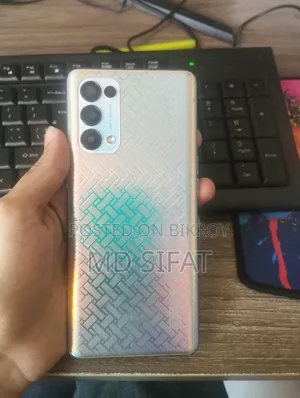 অপো রেনো ২৫৬ জিবি