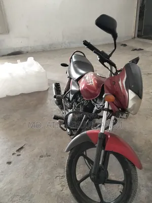 Bajaj Platina 100 2010 Red