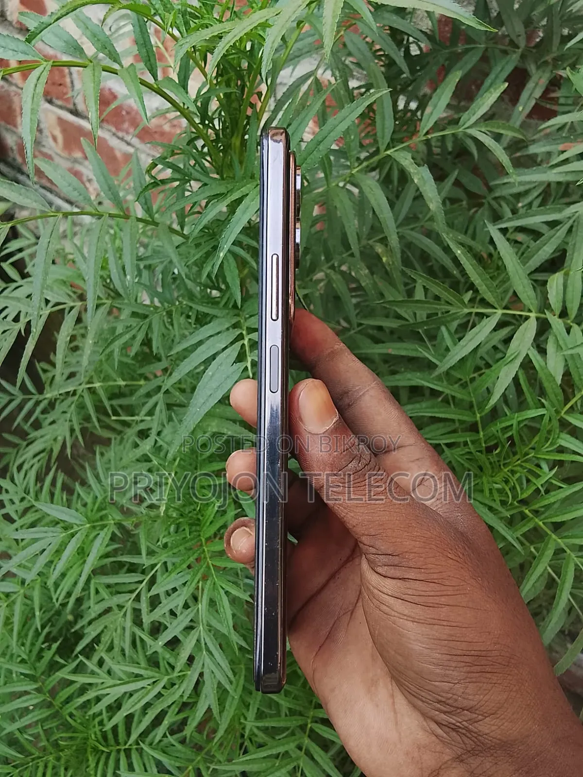ভিভো ওয়াই২৯ ১২৮ জিবি
