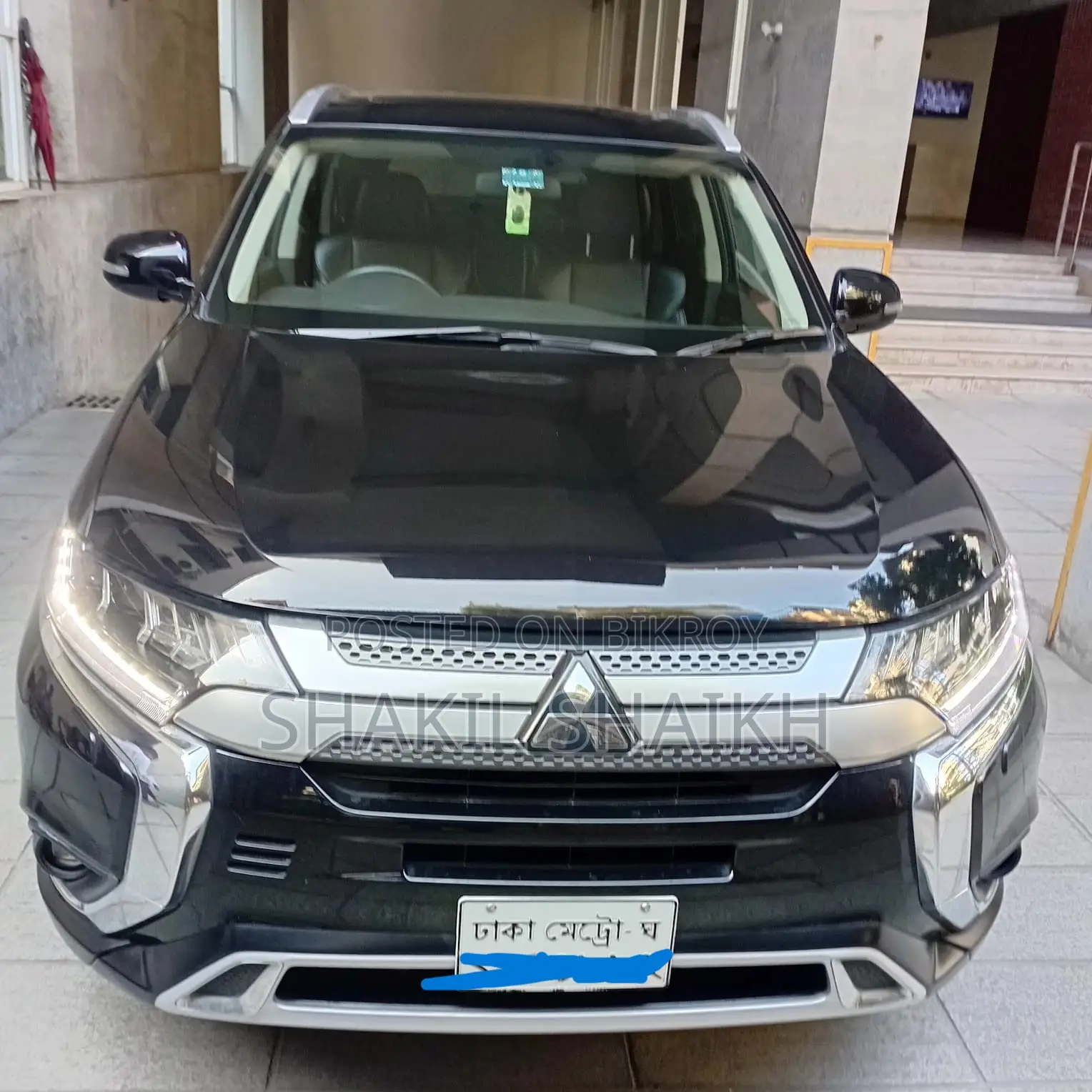Mitsubishi Outlander 2022 Black