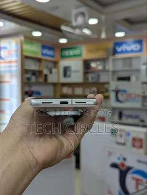 গুগল পিক্সেল ৭ ২৫৬ জিবি সাদা