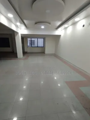 গুলশান ২ এ ২৯০০ বর্গফুটের অফিস স্পেস ভাড়া