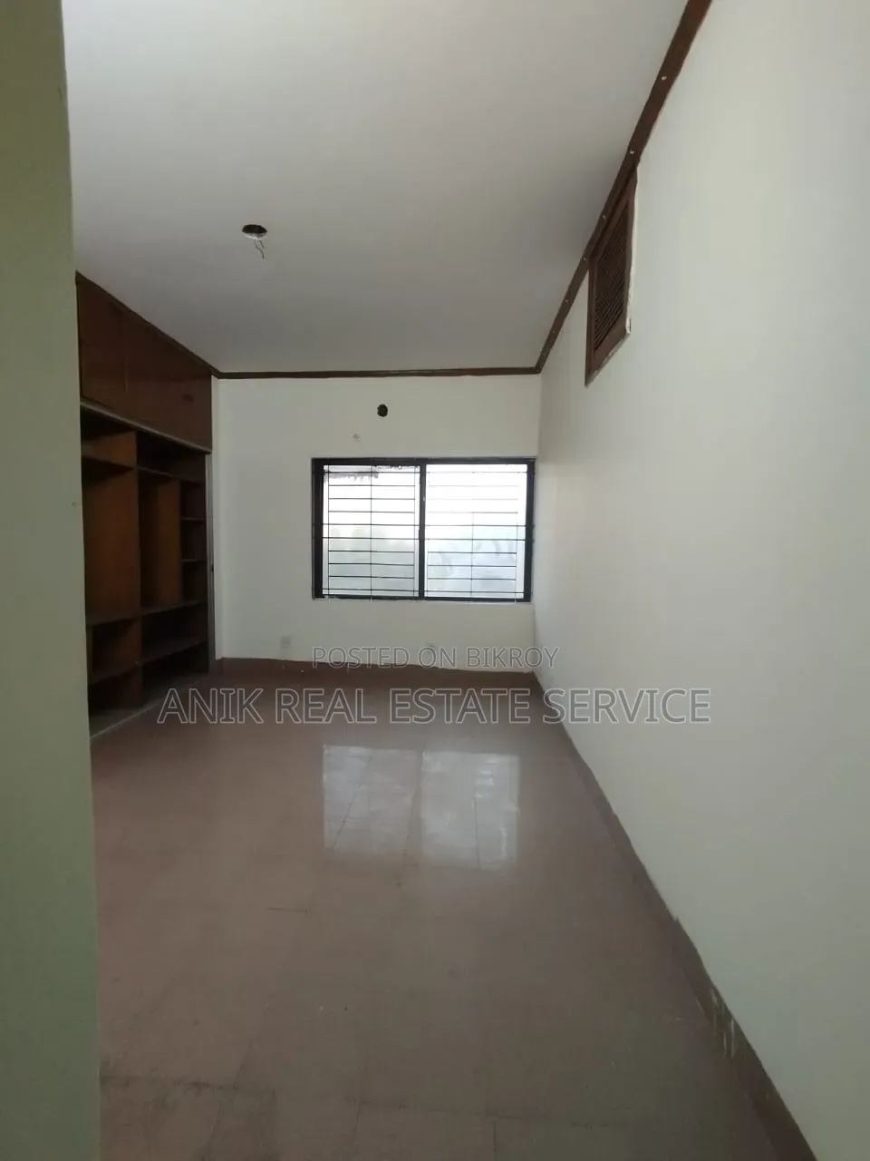 গুলশান ২ এ ২৯০০ বর্গফুটের অফিস স্পেস ভাড়া