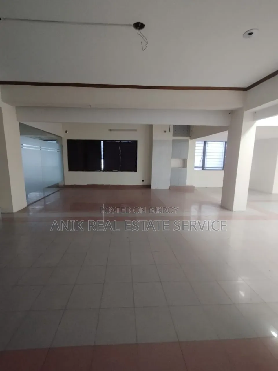 গুলশান ২ এ ২৯০০ বর্গফুটের অফিস স্পেস ভাড়া