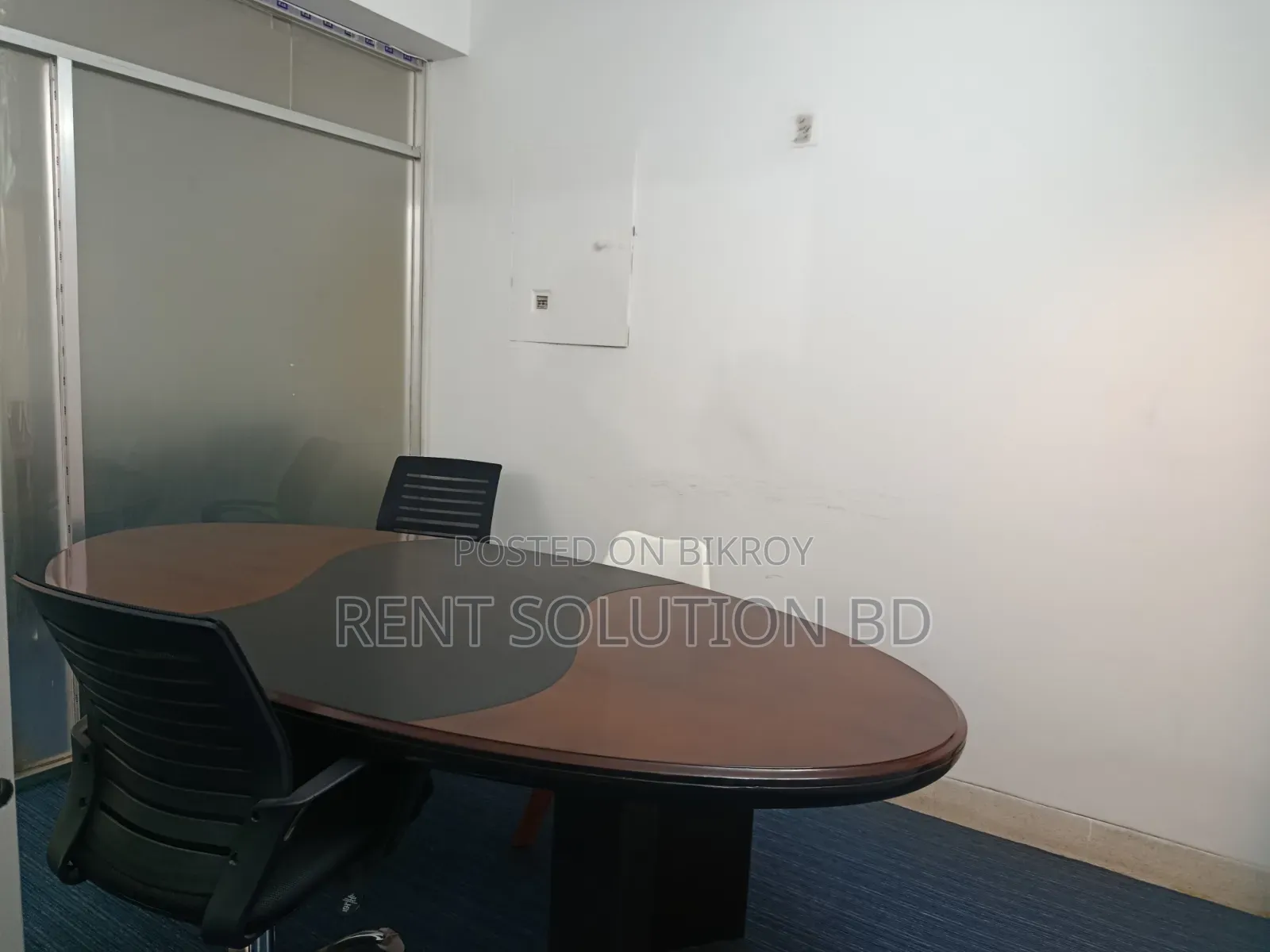 গুলশান ১ এ সম্পূর্ণ সাজানো অফিস স্পেস ভাড়ায় দেওয়া হবে