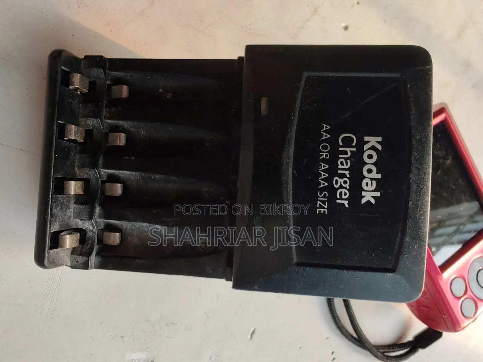 ক্যানন পাওয়ারশট এ৮১০ ক্যামেরা লাল রঙে