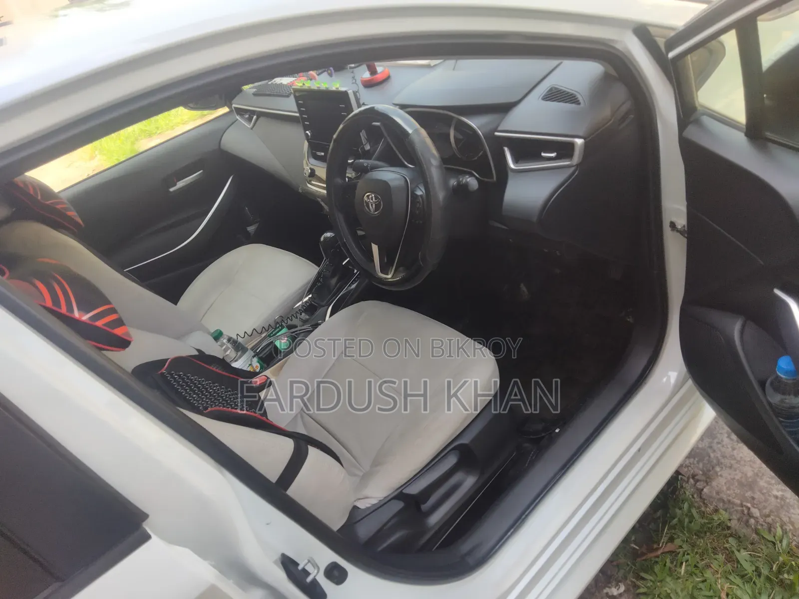 Toyota Corolla 2021 White