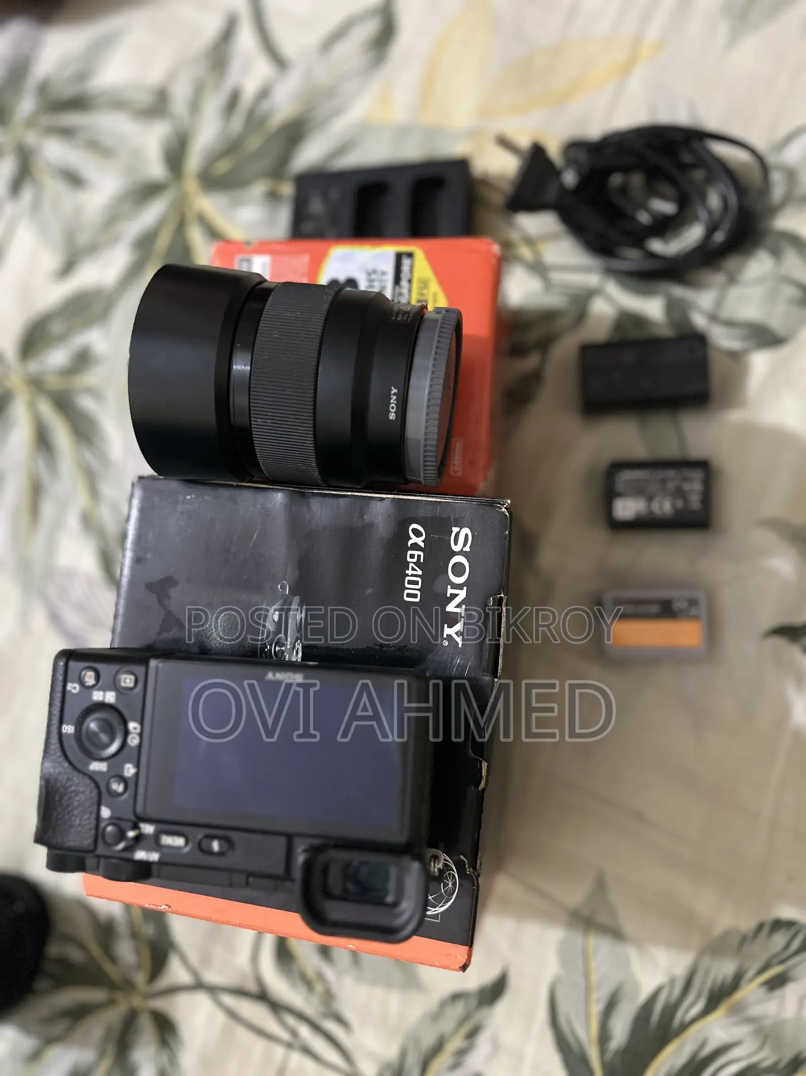 সনি এ৬৪০০ ক্যামেরা